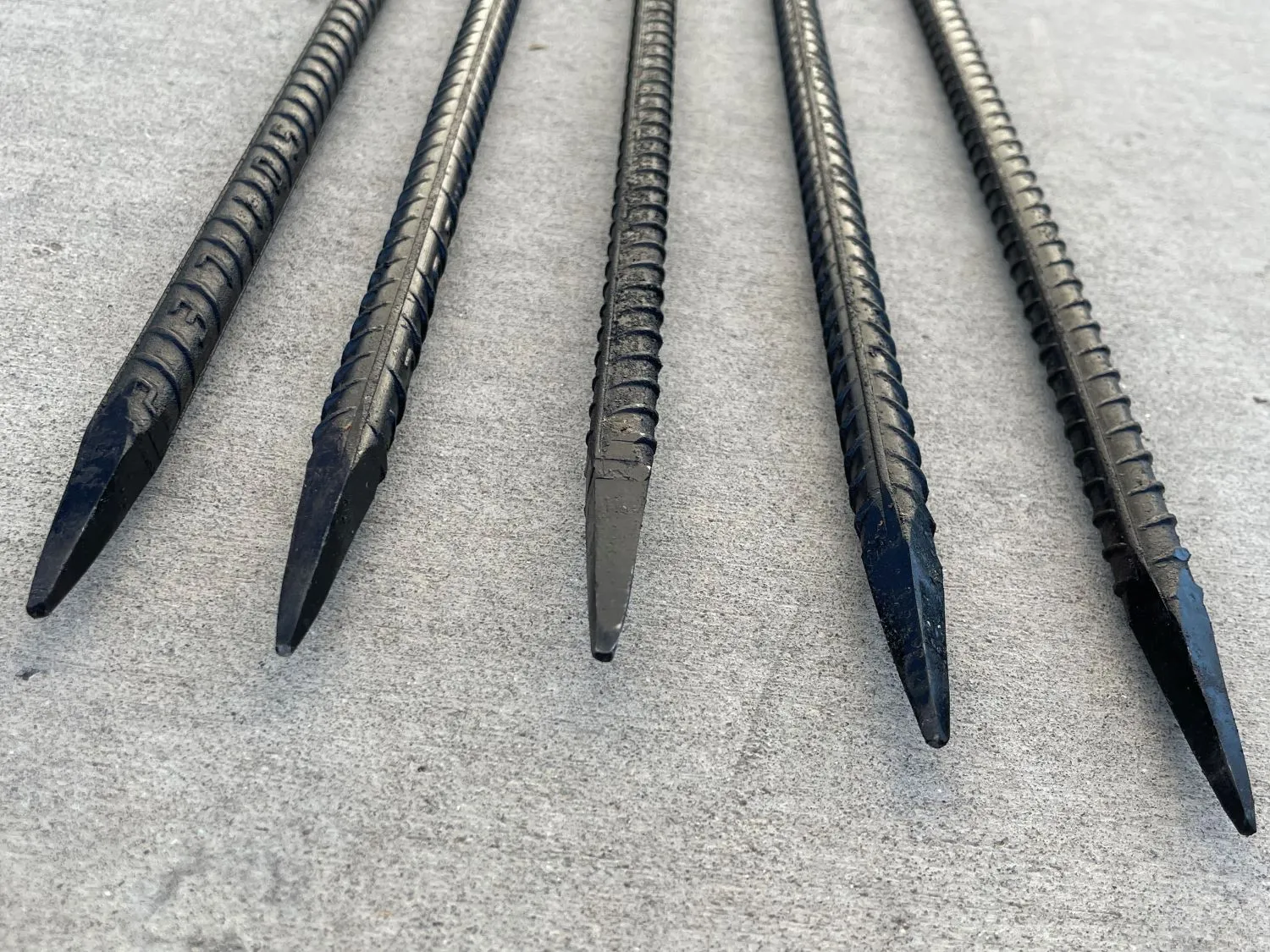 60" Steel Rebar Stakes with Nail Head - Garden Stakes (#4 Rebar)