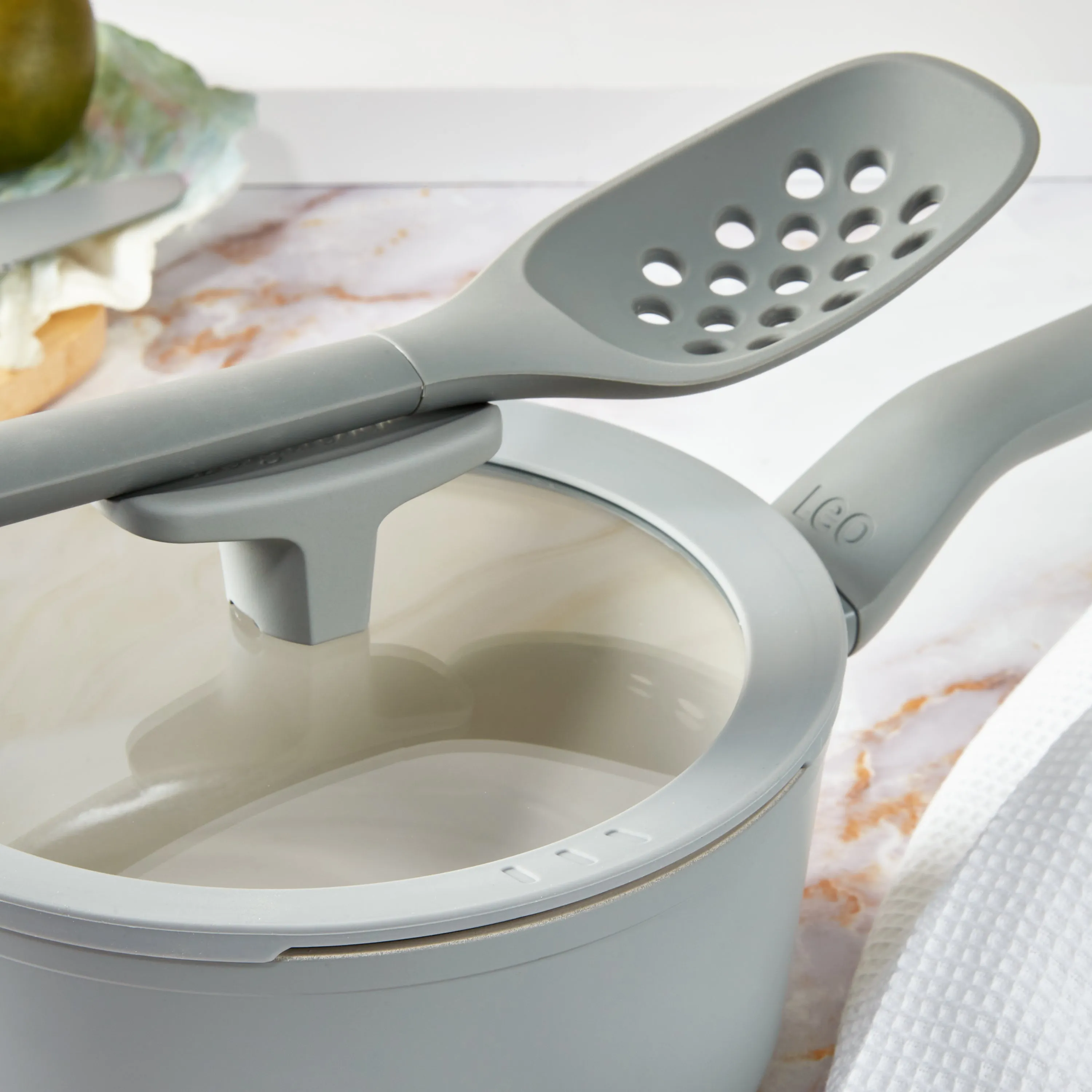 BergHOFF Balance Nonstick Ceramic Saucepan 7", 2.1qt. With Glass Lid, Recycled Aluminum, Moonmist