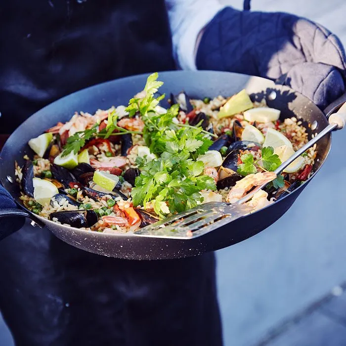 Black Steel Paella Pan