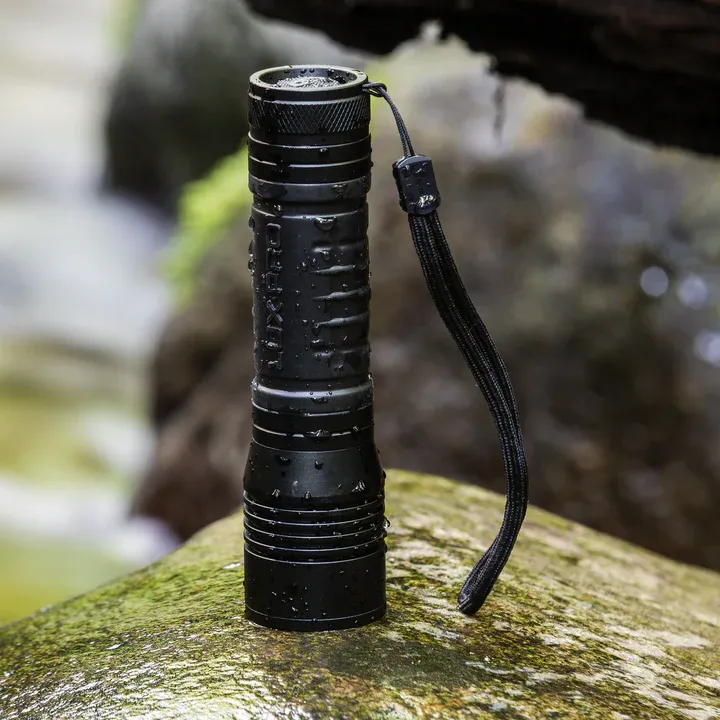 Bright 550 Lumen LED Handheld Flashlight