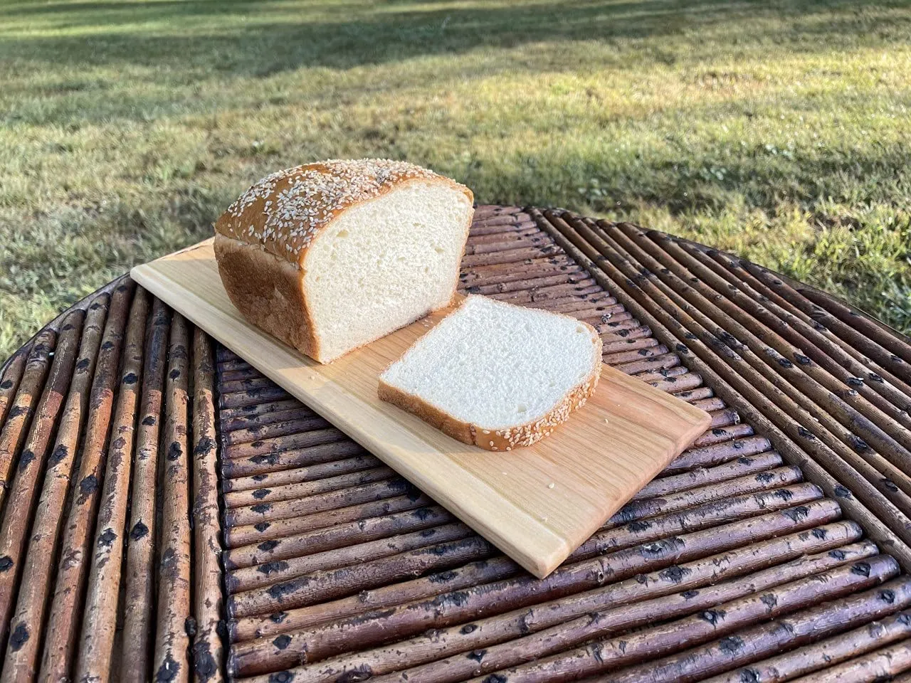 Dream Wood: Handmade Cutting Board - No Glue Seams