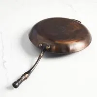 Smithey Ironware Carbon Steel Farmhouse Skillet