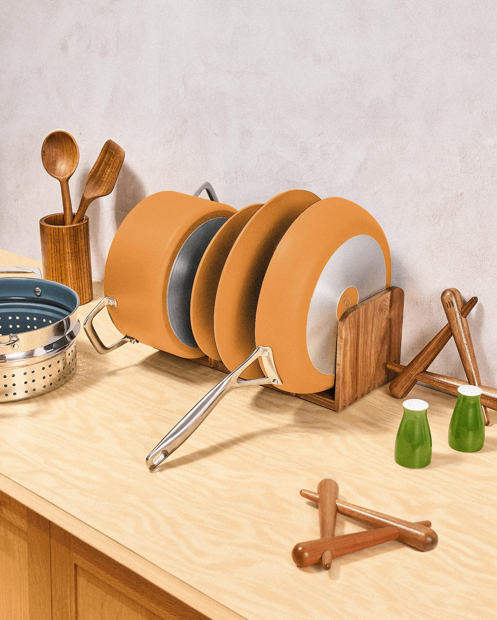 The Mini Cookware Couple