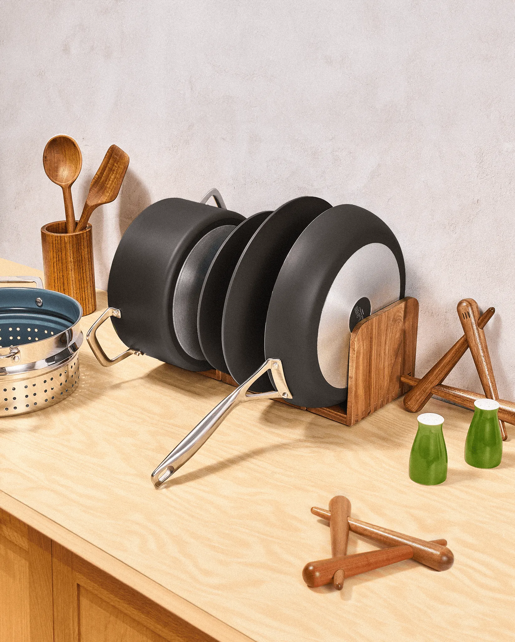 The Mini Cookware Couple